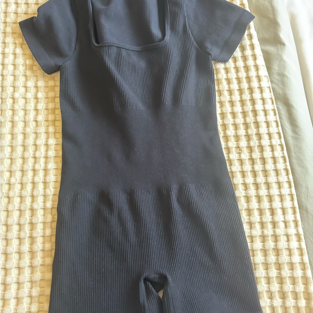 Black Ribbed Short Sleeve Romper